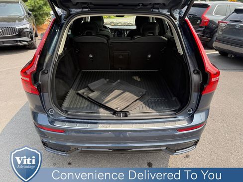 Certified 2023 Volvo XC60 B5 Plus w/ Climate Package image 24