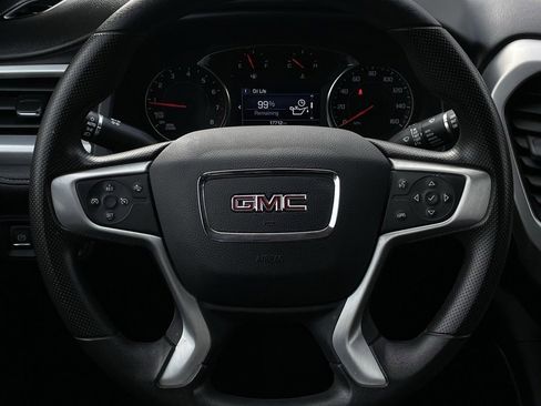 Certified 2023 GMC Acadia SLE w/ Driver Convenience Package image 12