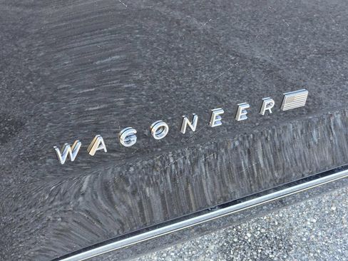 New 2025 Jeep Wagoneer Series II AWD/4WD image 40