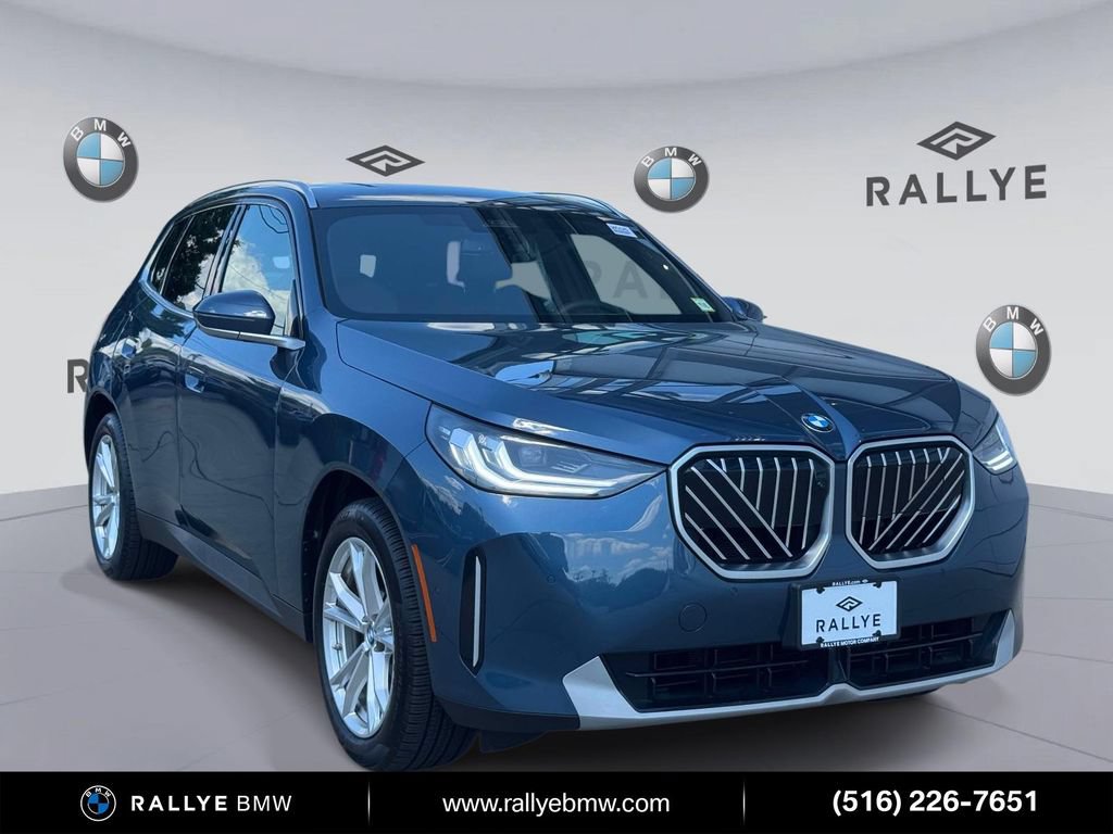 Certified 2025 BMW X3 xDrive30i w/ Premium Package AWD/4WD image 1