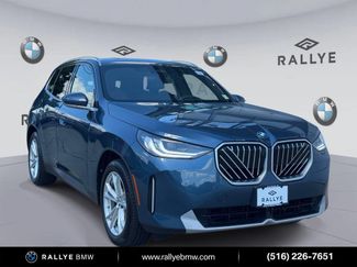 Used 2025 BMW X3 xDrive30i w/ Premium Package AWD/4WD video 1