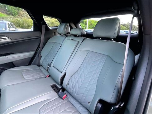 Certified 2025 Kia Sportage X-Line Prestige image 15