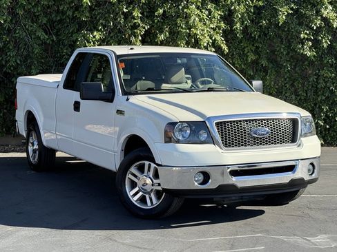 Used 2007 Ford F150 Lariat RWD image 1