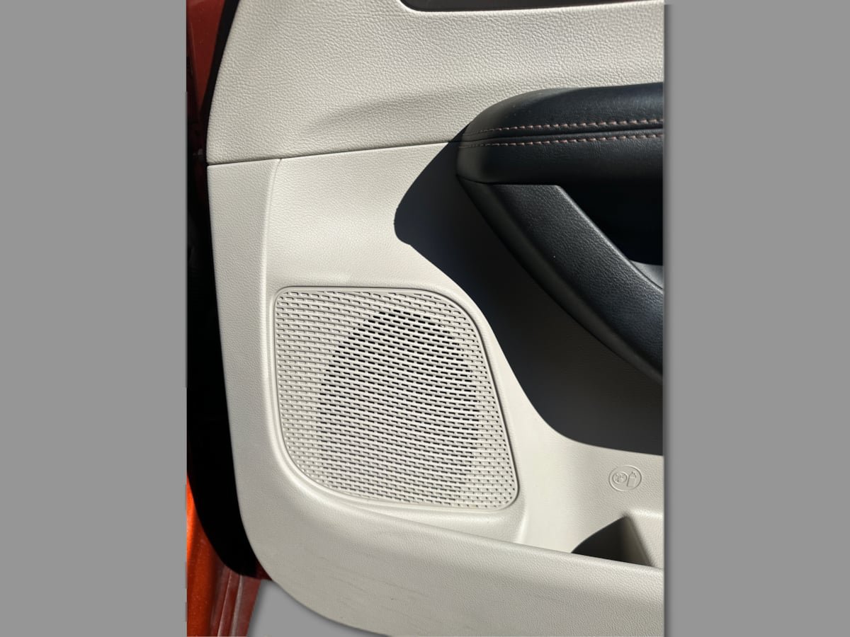 Used 2018 Chrysler Pacifica Touring-L Plus FWD image 20