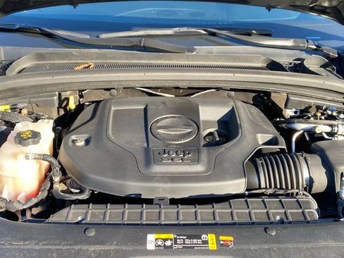 Certified 2023 Jeep Grand Cherokee L Summit image 10