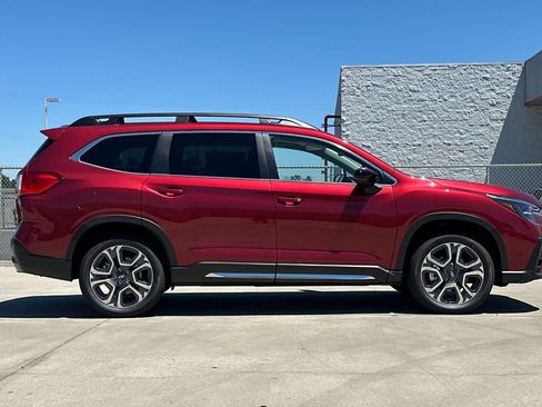New 2026 Subaru Ascent Limited AWD/4WD image 2