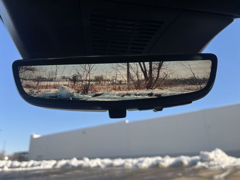 Used 2024 Chevrolet Blazer EV RS image 34