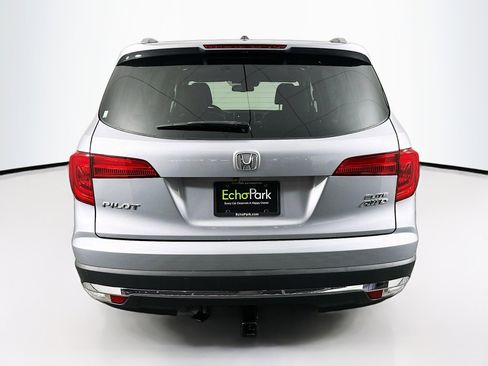 Used 2017 Honda Pilot Elite image 7