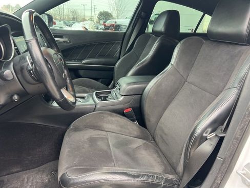 Used 2018 Dodge Charger GT image 20