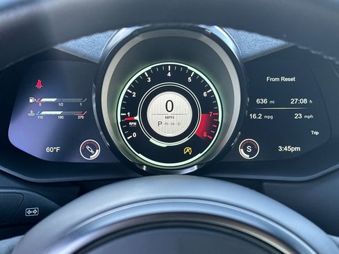 Used 2022 Aston Martin V8 Vantage Coupe image 6