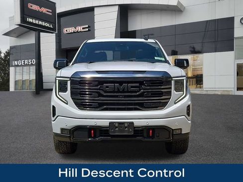 Used 2023 GMC Sierra 1500 AT4 w/ AT4 Preferred Package AWD/4WD image 23