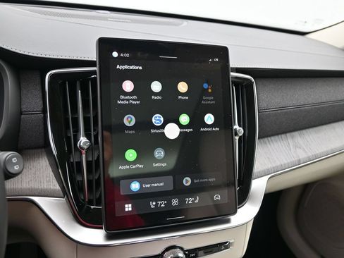 New 2026 Volvo XC90 T8 Ultra w/ Protection Package Premier AWD/4WD image 12