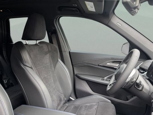 Used 2026 BMW X1 xDrive28i w/ Technology Package image 26