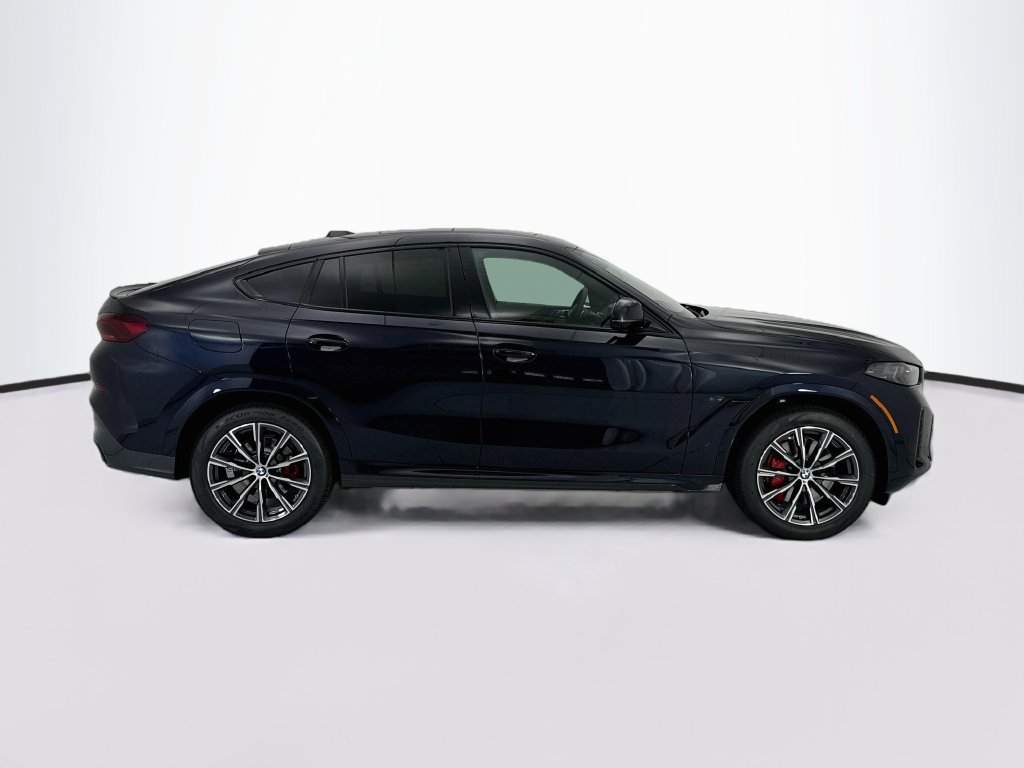 New 2027 BMW X6 xDrive40i w/ Climate Comfort Package AWD/4WD image 4