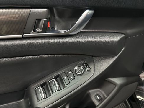 Used 2020 Honda Accord Sport image 18
