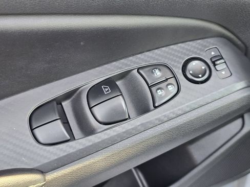 Used 2024 Nissan Altima 2.5 SV FWD image 22