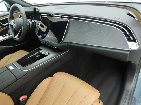 New 2026 Mercedes-Benz E 350 Sedan image 17