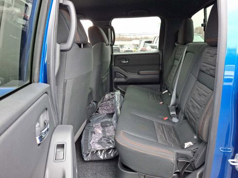 New 2025 Nissan Frontier PRO-4X w/ Pro Convenience Package image 8