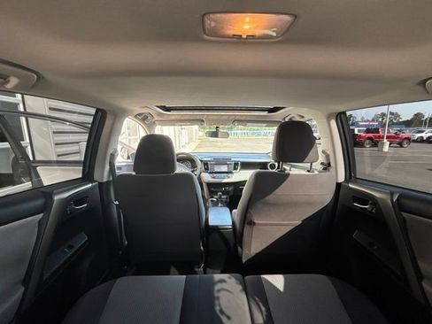 Used 2014 Toyota RAV4 XLE AWD/4WD image 11