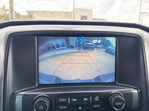 Used 2018 Chevrolet Silverado 1500 LT w/ Trailering Package AWD/4WD image 27