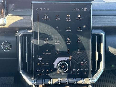 New 2026 GMC Acadia Denali w/ Super Cruise Package image 16