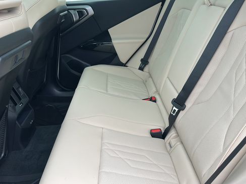 New 2026 BMW X3 xDrive30 w/ Premium Package AWD/4WD image 16