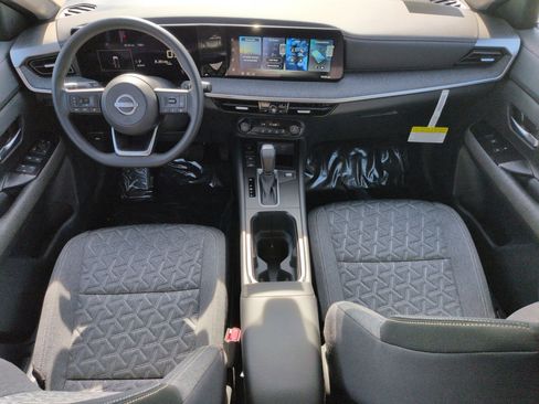 New 2026 Nissan Kicks SV image 10