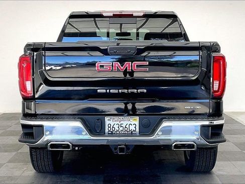 Used 2020 GMC Sierra 1500 SLT w/ SLT Premium Plus Package image 3