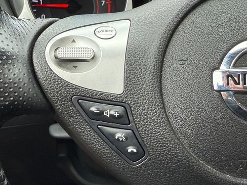 Used 2013 Nissan Juke SL image 15