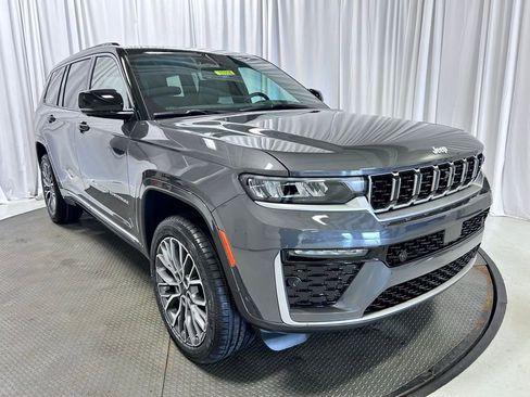 New 2026 Jeep Grand Cherokee L Summit AWD/4WD image 25