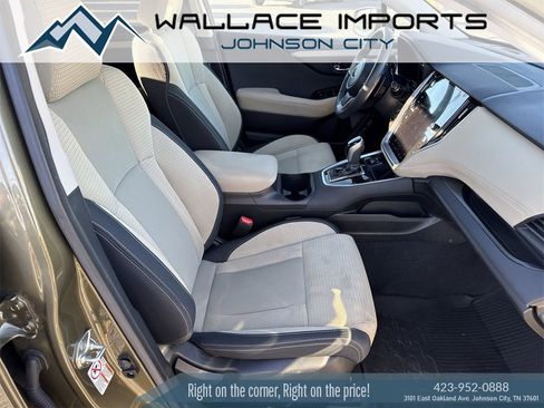 Used 2020 Subaru Outback Premium image 40