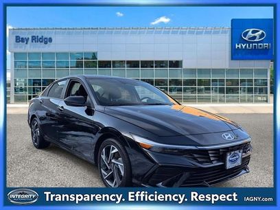 Used 2025 Hyundai Elantra SEL