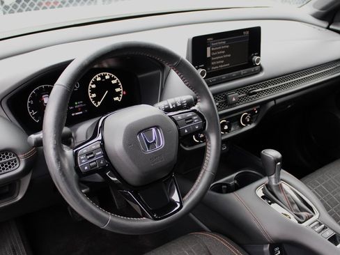 Used 2023 Honda HR-V Sport image 21