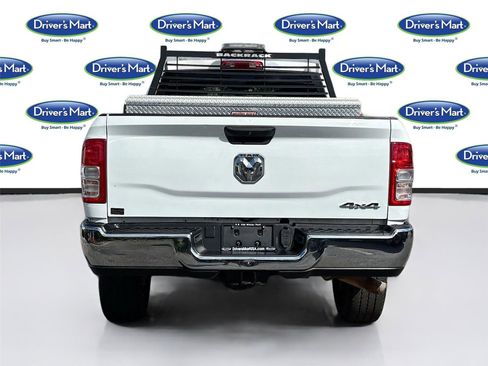 Used 2023 RAM 2500 Tradesman w/ Chrome Appearance Group image 6