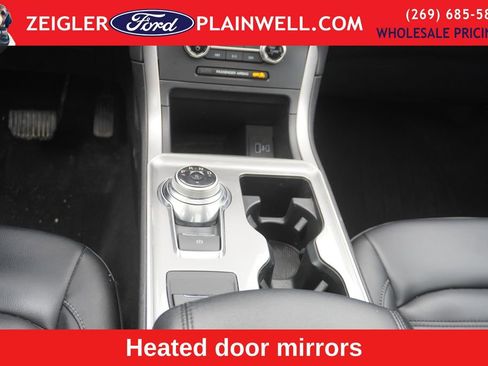 Used 2024 Ford Edge SEL w/ Convenience Package image 16