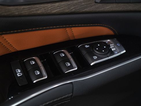 Used 2023 Kia Sorento SX Prestige image 25