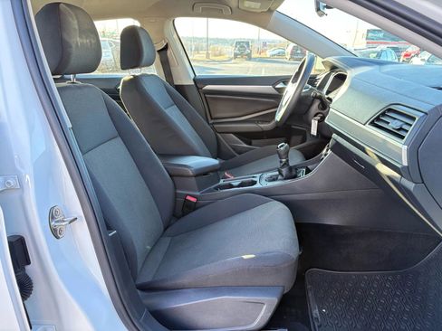 Used 2019 Volkswagen Jetta S w/ Driver Assistance Package image 15