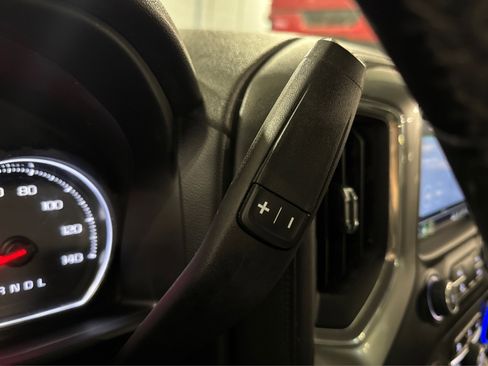 Used 2021 Chevrolet Silverado 1500 LT Trail Boss w/ Bed Protection Package image 26