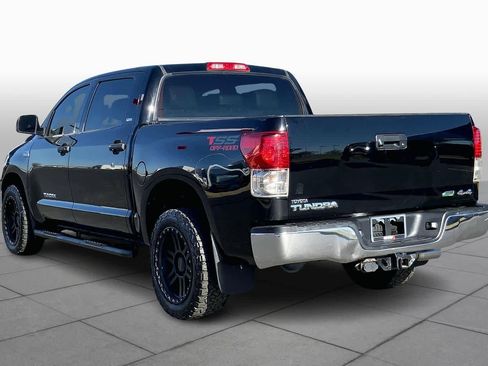 Used 2013 Toyota Tundra 4x4 CrewMax w/ SR5 Pkg image 12