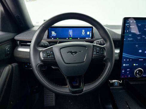 Used 2022 Ford Mustang Mach-E GT image 4