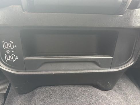 Used 2026 RAM 2500 Big Horn AWD/4WD image 22