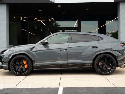 Used 2021 Lamborghini Urus AWD/4WD image 8