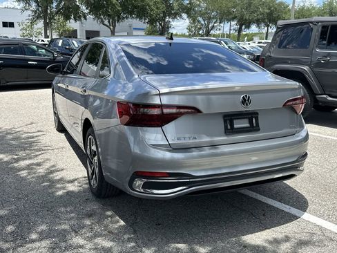 Used 2022 Volkswagen Jetta SEL FWD image 6