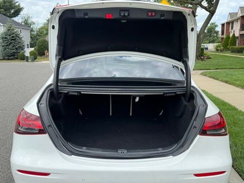 Used 2021 Mercedes-Benz E 350 4MATIC Sedan w/ Premium Package image 10