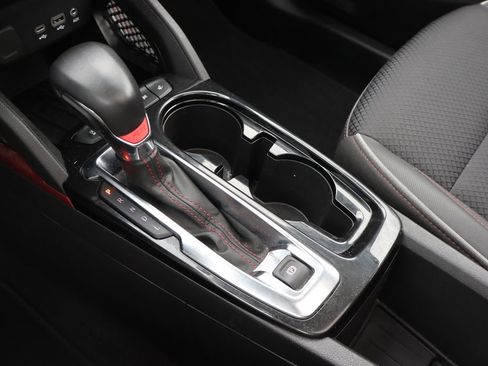 Used 2023 Chevrolet TrailBlazer RS w/ Sun and Liftgate Package image 9