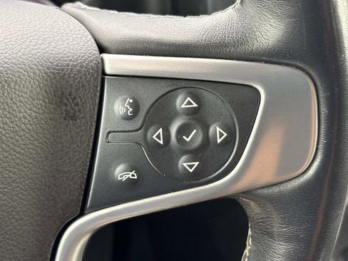 Used 2019 GMC Yukon XL SLT w/ Premium Edition image 21