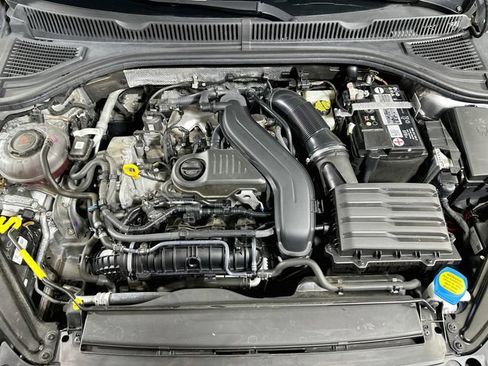 Certified 2023 Volkswagen Jetta SE FWD image 29