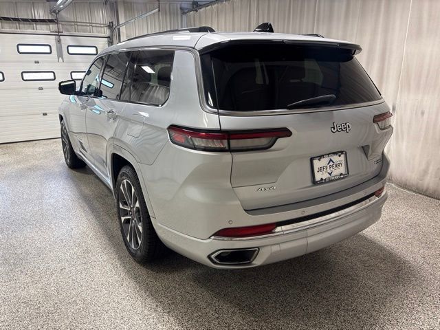 Used 2023 Jeep Grand Cherokee L Overland AWD/4WD image 5