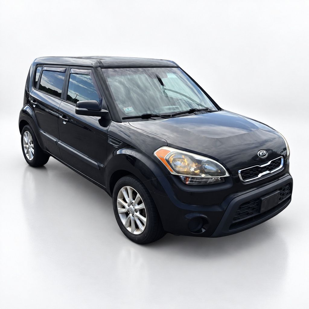 Used 2012 Kia Soul + FWD image 16