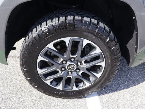 Used 2023 Toyota Tundra Limited AWD/4WD image 4